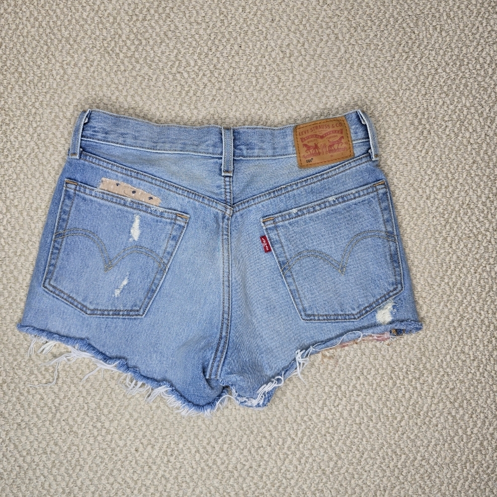 Levi's Blue Distressed Jean Shorts with Patchwork Button Fly Waist 26 - Picture 2 of 5